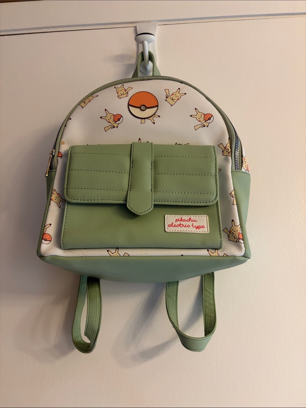 Pokemon Green Pikachu & Poké Ball Mini Backpack